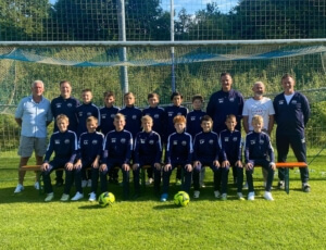 U12 - Trainingsanzüge dank Sponsoring